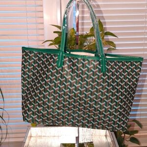 Large Emo Tote with pouch